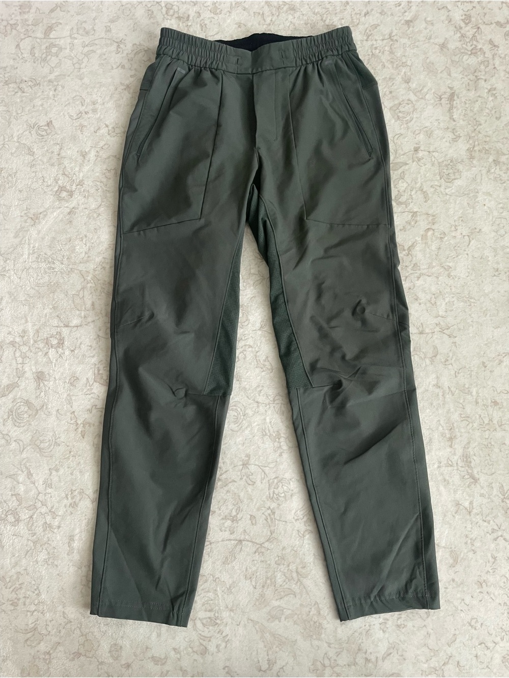 Lululemon Men's Olive Green Performance Pants